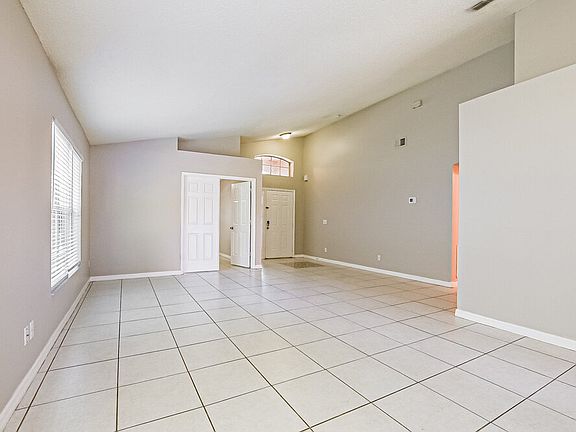 5th image of 2116 Mallard Creek Cir
