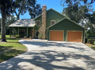 10008 Kenda Dr, Riverview, FL 33578