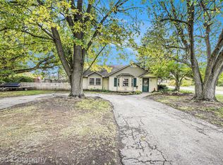 47595 Frederick Rd, Shelby Township, MI 48317