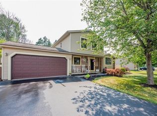 497 Crosby Ln, Rochester, NY 14612