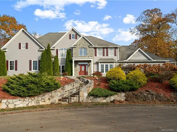 3 Lorraine Lane, Oxford, CT 06478