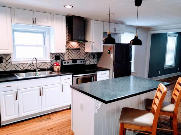 571 Cheshire Street, Berlin, NH 03570