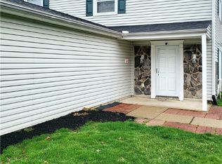 150 Canterbury Ln #D-31, Medina, OH
