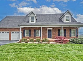 12144 Harvard Ln, Glade Spring, VA 24340