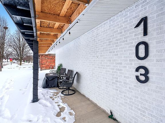 5th image of 103 Lowry Dr