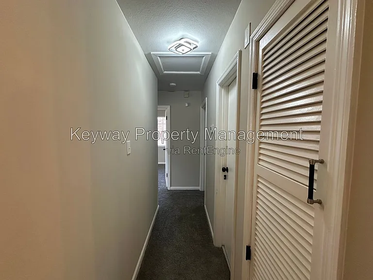 3606 Columbine Dr — Photo 4