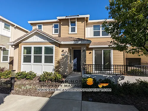 4849 Holden Dr Photo 1