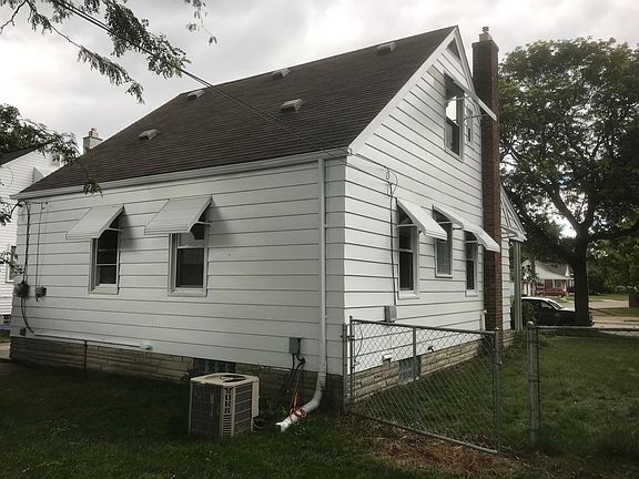 4th image of 14800 Toepfer Dr #House