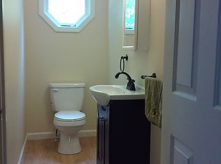 2 Warren Pl, Franklin, MA 02038