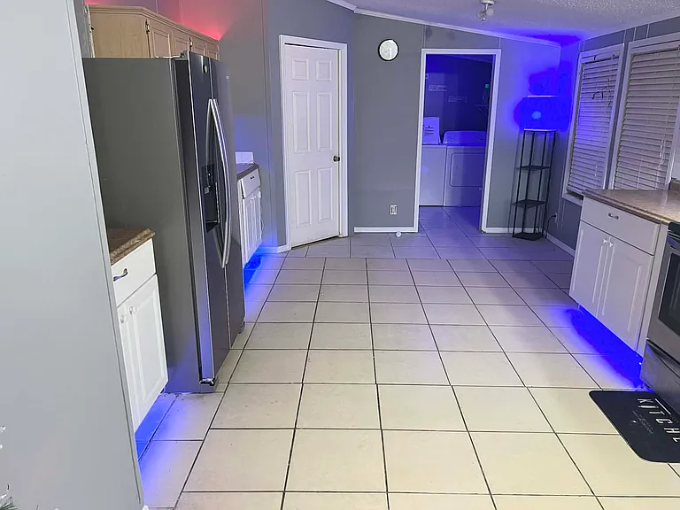 1520 Belmont Woods Dr — Photo 8