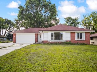 1006 22nd St, West Des Moines, IA 50265