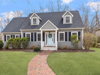 25 S Park Ln S, Kingston, RI, 02881