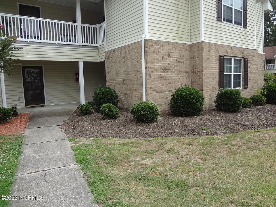 1st image of 2800 Mulberry Ln APT D