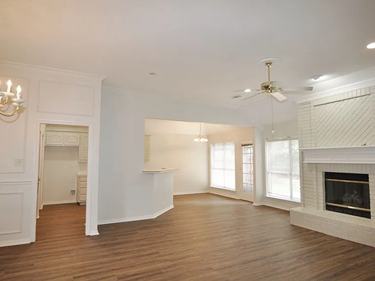2767 Crystal Glenn Cir — Photo 8
