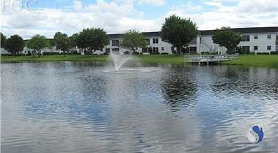 4th image of 6751 Lake McGregor Cir APT A