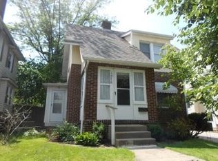 1576 Larch St, Akron, OH 44301