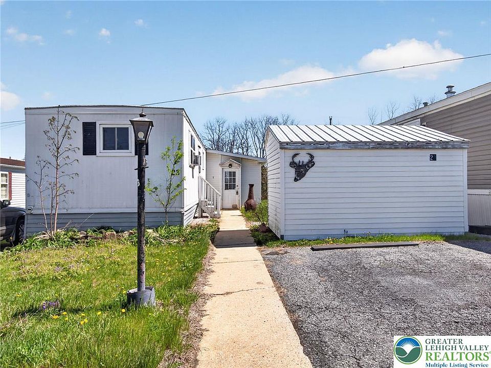 1st image of 23 Roth Ave