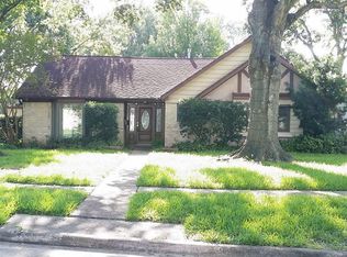 7718 Lacy Hill Dr, Houston, TX 77036