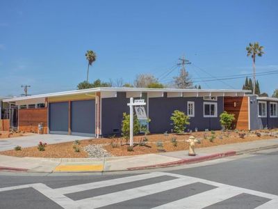 697 Edna Way, San Mateo, CA, 94402