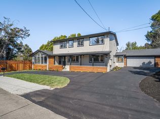 444 Hillcrest Way, Redwood City, CA 94062