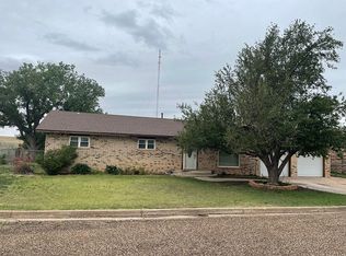 511 Avenue Q, Beaver, OK 73932