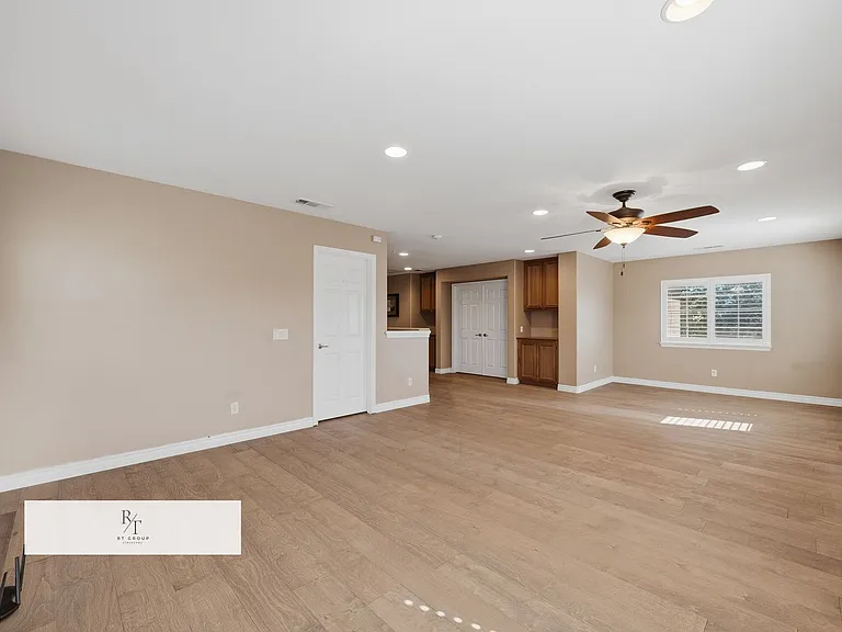 12488 Celebration Dr — Photo 31