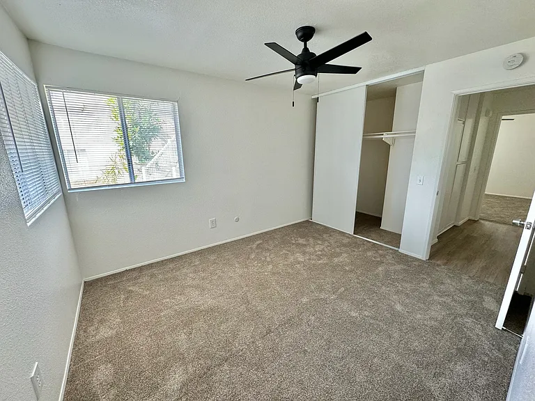 3515-3563 Roosevelt St - Su Casa Apartments — Photo 63
