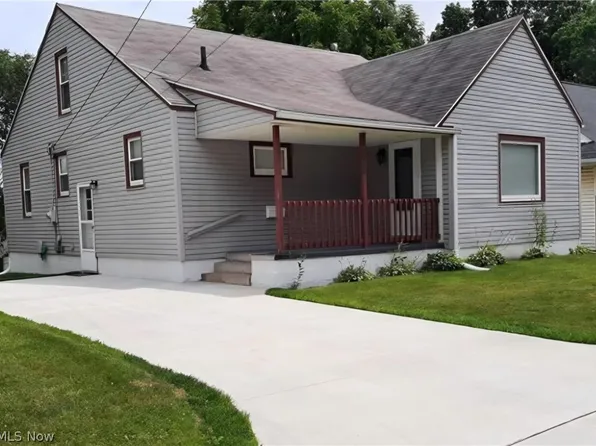 1810 Saint Elmo Ave NE, Canton, OH 44705