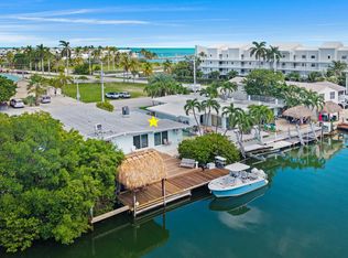 133 8th St, Key Colony Beach, FL 33051
