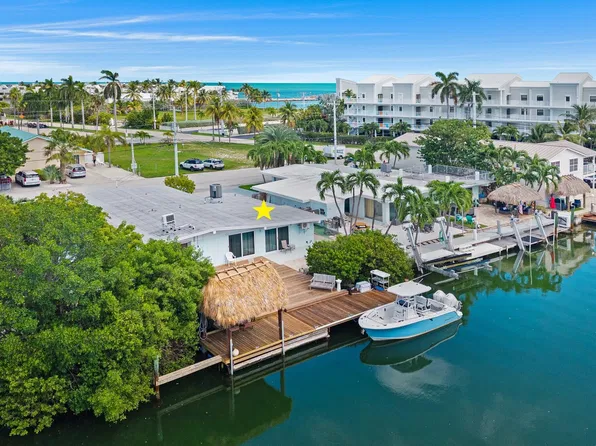133 8th St, Key Colony Beach, FL 33051