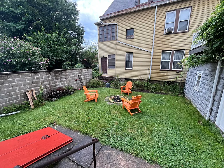 111 Western Ave #1 — Photo 11