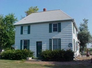 1303 Washington St, Pella, IA 50219