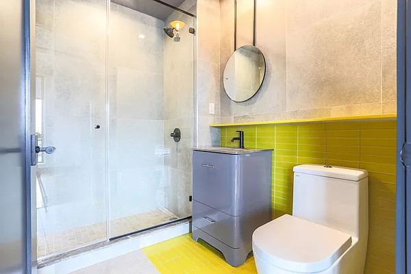 Rented by Keyo  | media 8