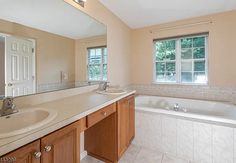 40 Kennedy Ct — Photo 20