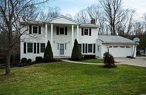 1st image of 21 Overbrook Dr