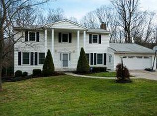 21 Overbrook Dr, Apalachin, NY 13732