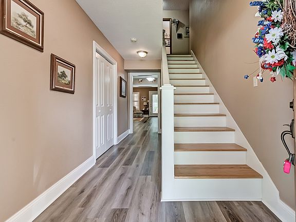 3rd image of 4217 Briarhill Ave