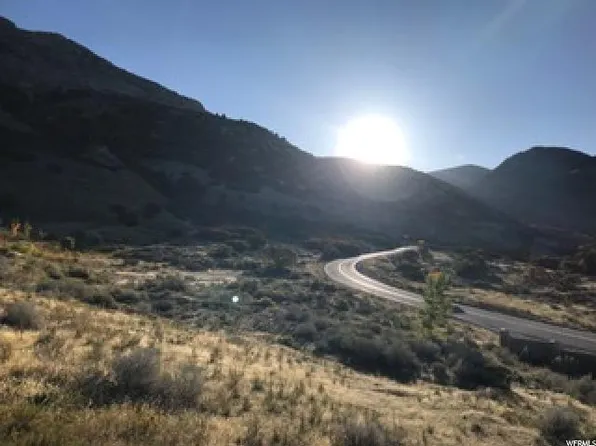 1361 E 3150 N, North Ogden, UT 84414