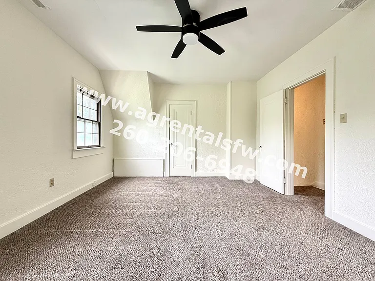 4708 Palatine Dr — Photo 8