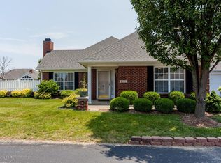 8721 Lough Dr, Louisville, KY