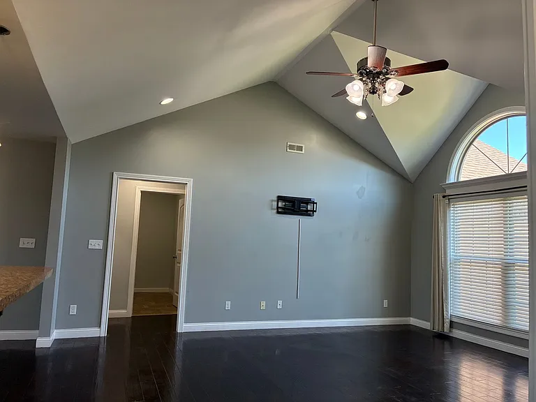 183 Twin Lakes Dr — Photo 23