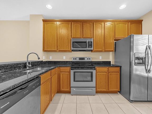 4th image of 3577 Wilshire Way Rd #61