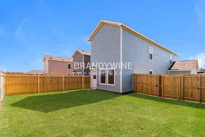 1432 Silver Oak Ln — Photo 14