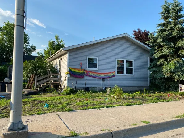 733 River St, Alpena, MI 49707