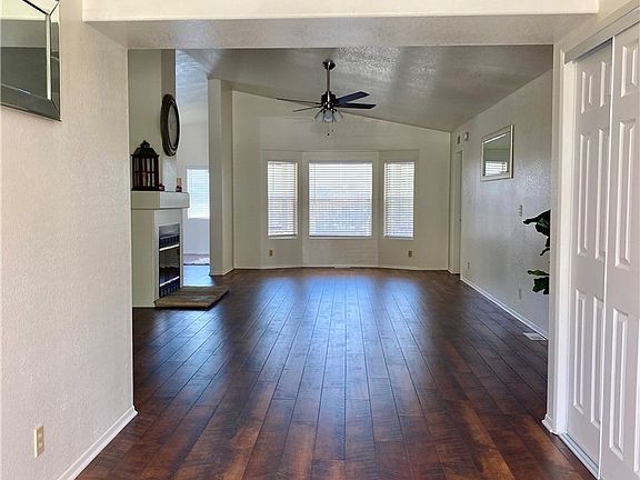 5th image of 20214 Summit View Dr