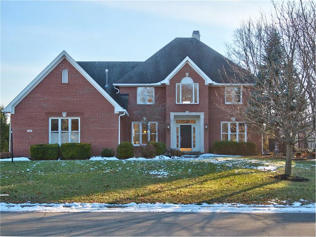 12063 Old Stone Dr photo 1