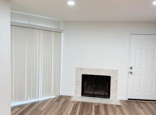 8787 Brae Acres Rd APT 607, Houston, TX 77074