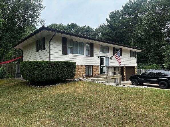 4736 S Cedar Trl