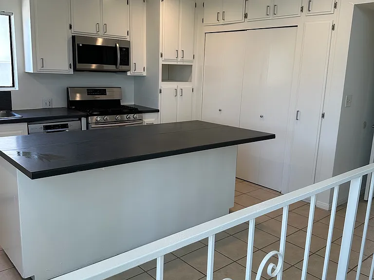 1823 Armour Ln #1 — Photo 12