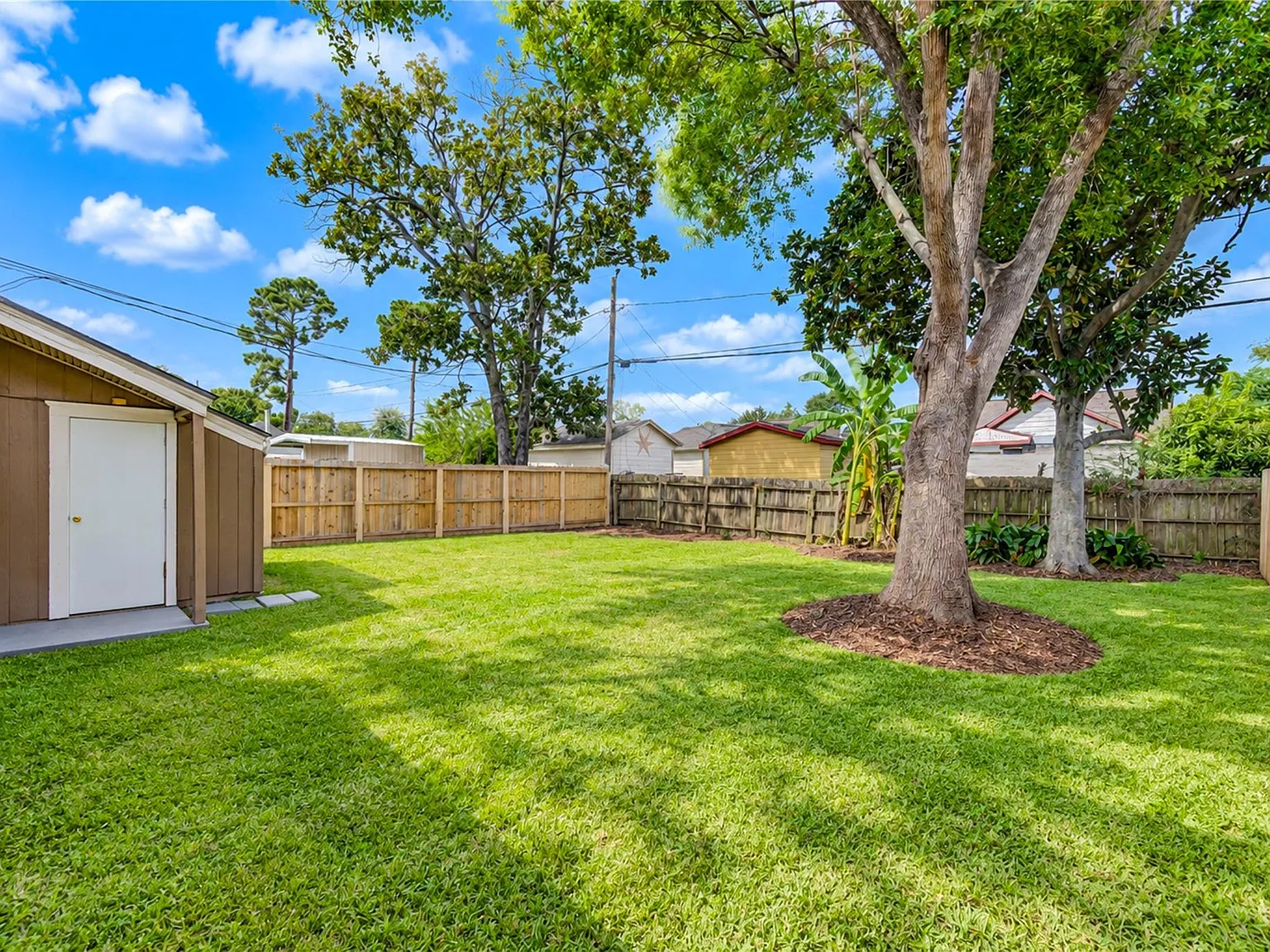 3 bed, 1.0 bath, 964 sqft, $1,650 — Photo 4